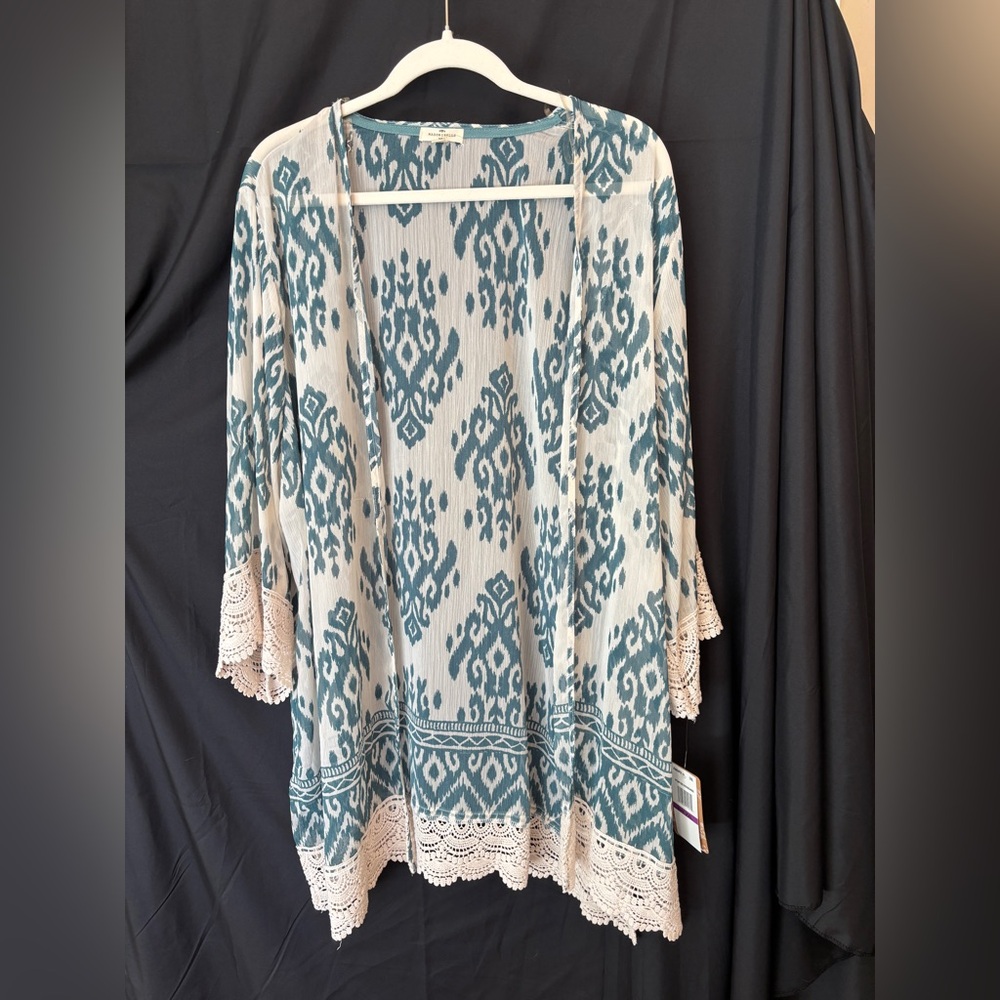 Mason & Belle Green and White Kimono with Lace Accent Women’s 2XL XXL New NWT